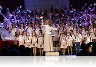 Sárvár ölén - Ezzel a dallal emlékezik az 50 éves városra a Sárvári Oratórikus Kórus