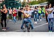 Tánc a focipályán - Elkezdődött az ELTE SEK Gólyahét