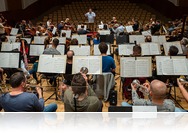 A Tavasz bérlet első hangversenyére próbált a Savaria Szimfonikus Zenekar