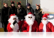 Nemzetközi Színes Mikulástalálkozó a műjégpályán (fotóriport)