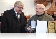 Bereményi Géza író kapta a Kölcsey-emlékplakettet