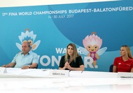 Egy hét múlva startol a vizes világbajnokság –  bemutatták a VB hostess ruháit, végleges a magyar úszókeret