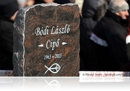 Végső búcsút vettek Cipőtől (fotókkal)