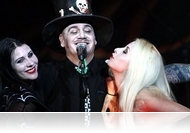 Kamionosok és plázacicák - Zorall Farsang a Barba Negrában