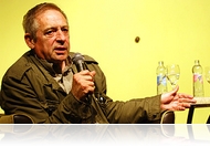 „Kártyával a kezemben születtem” - Jordán Tamás, Schlanger András és Szabó Győző a Café Freiben