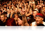 Zenei csemegék a hétre  - Első Emelet, Folkfree, Bikini, Ocho Macho, Voler Mouche