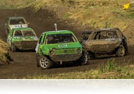 Autóroncsok versenyeztek a Szabadidőközpontban - AUTO-CRASH Roncsderby 2017