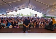 Jocipő! - Pápai Joci koncertje a Dr. Lupo Cipőbolt börzéjén