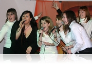 Lelkükben lángol a szeretet – a Flame együttes karácsonyi koncertje