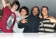 Sztereó álmok és optimizmus - Trottel S. E. és Q az AZK-ban