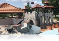 Alma koncerttel nyílik meg a Sárkányvár a sárvári fürdőben (jún. 24.)