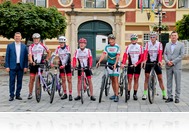 Ahol egykor falak álltak, ott tekernek: 10000 km a Vasfüggöny-útvonalon