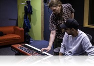 Rekordkísérlet: soha ennyi magyar dalszerző nem írt még közösen dalt - Hamarosan itt a Dalszerzők Napja