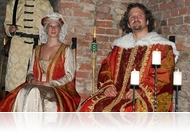 Báthory Lakoma - korhű eszem-iszom a Nádasdy-várban (fotóriport)