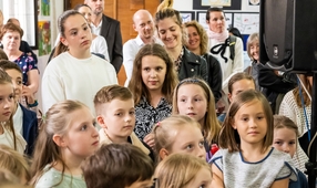 Plafonig érő csodák - képzőművészet tanszakos diákok évzáró tárlata Sárváron